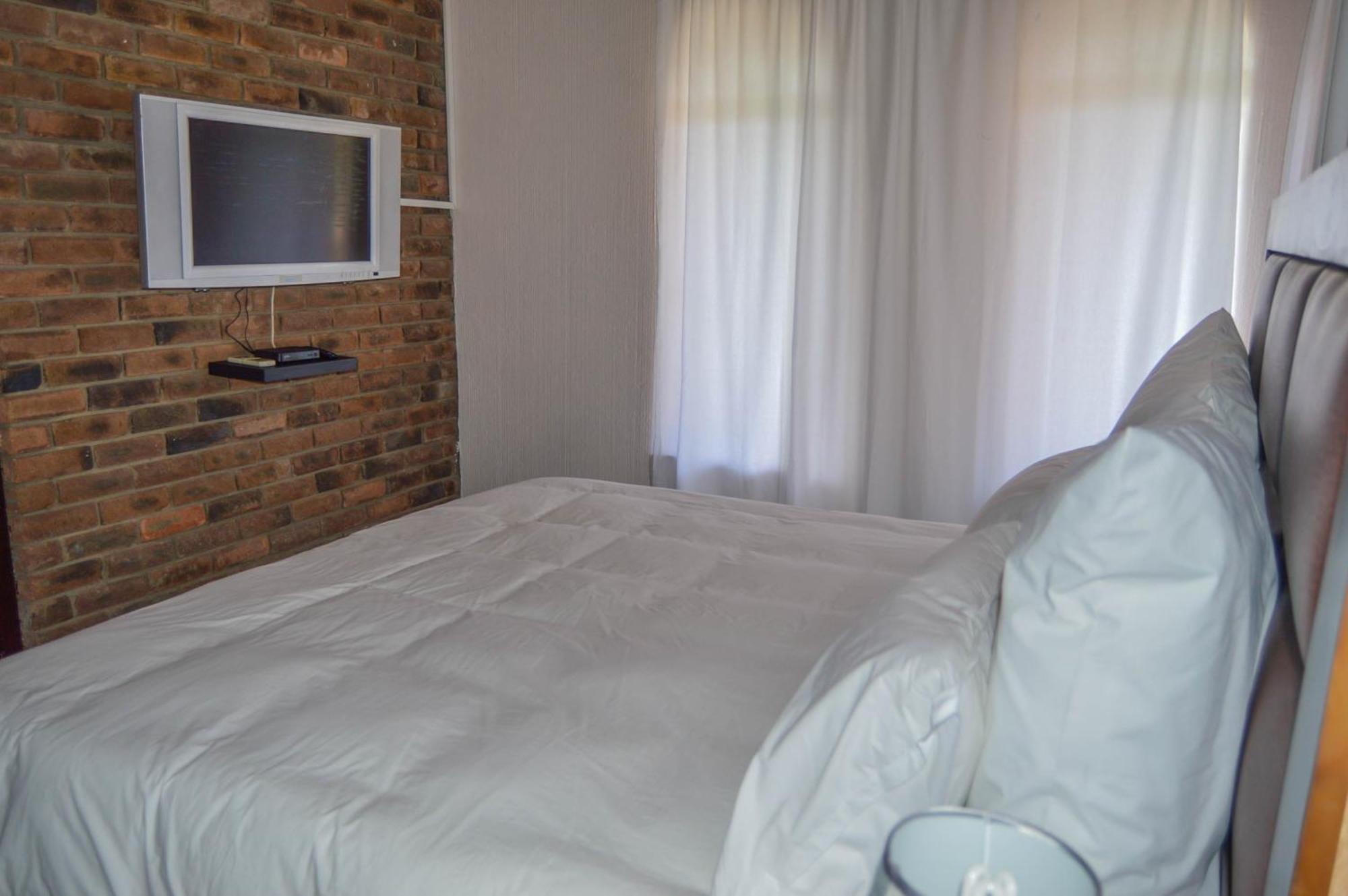 Emangunini Guest House Richards Bay Ngoại thất bức ảnh