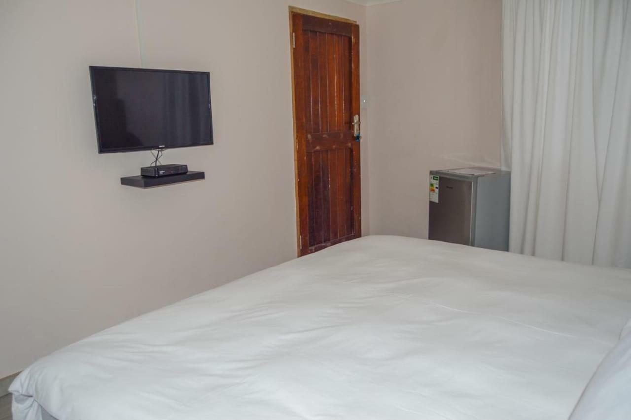 Emangunini Guest House Richards Bay Ngoại thất bức ảnh