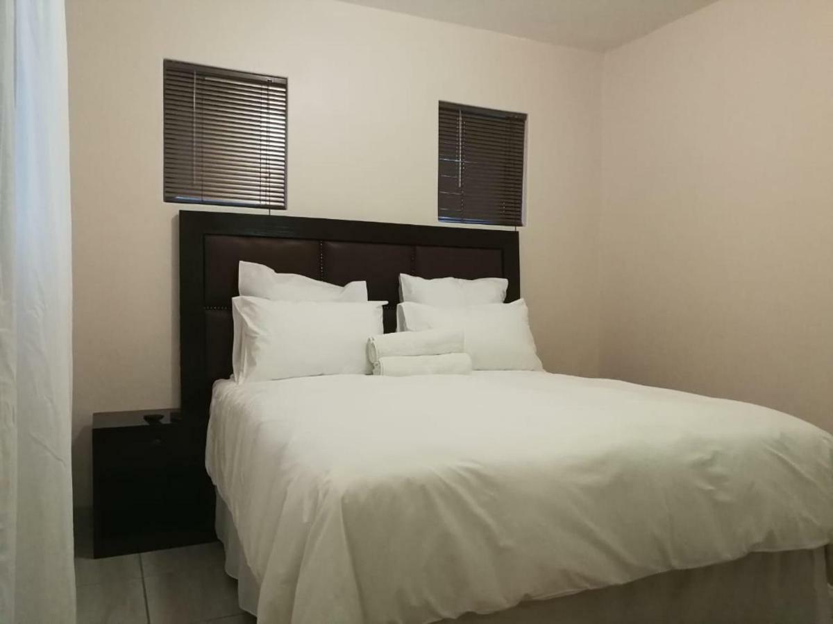 Emangunini Guest House Richards Bay Ngoại thất bức ảnh